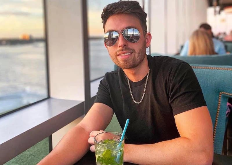 27-летний парень увеличил свои инвестиции на $75 000 благодаря ИИ