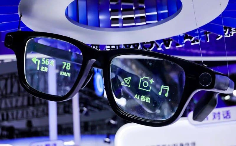 Alibaba представила умные очки с ИИ — Quark AI Glasses