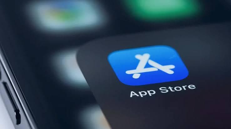 Россияне массово жалуются на проблемы с App Store